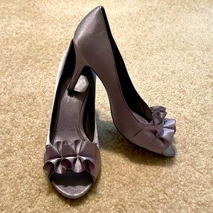 Gorgeous bridal shoes